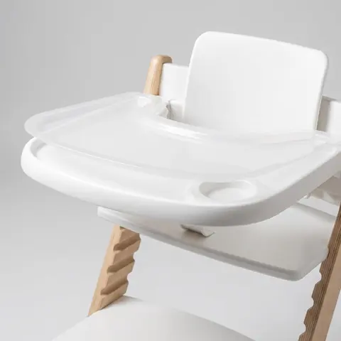 Close-up of the Baby Set tray with removable clear tray cover